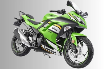 Kawasaki Ninja 300